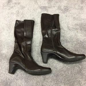 Aerosoles Brown Boot Size 11M w zipper Lasticity
